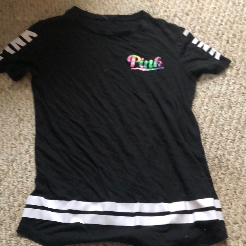 Pink/vs shirt